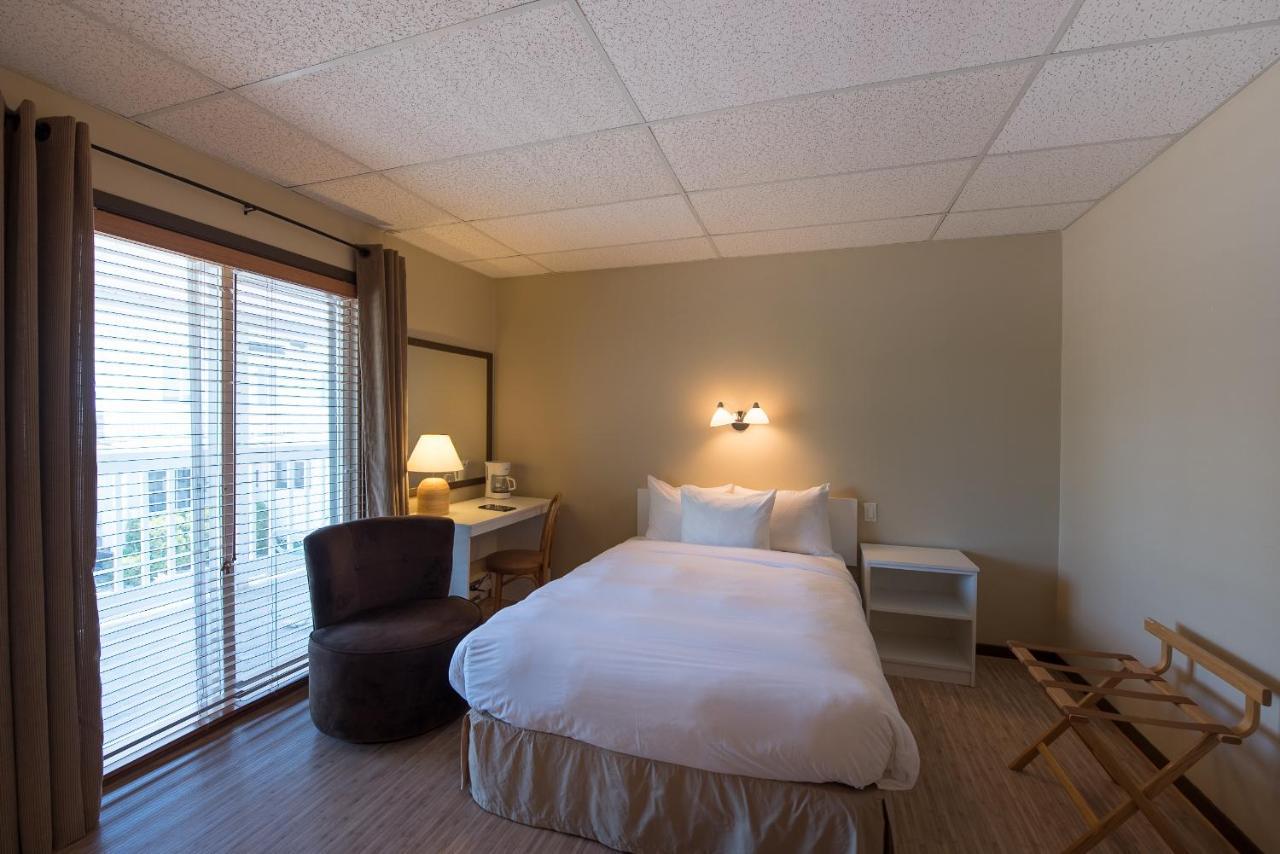 Hotel Aquamer Carleton-sur-Mer Экстерьер фото