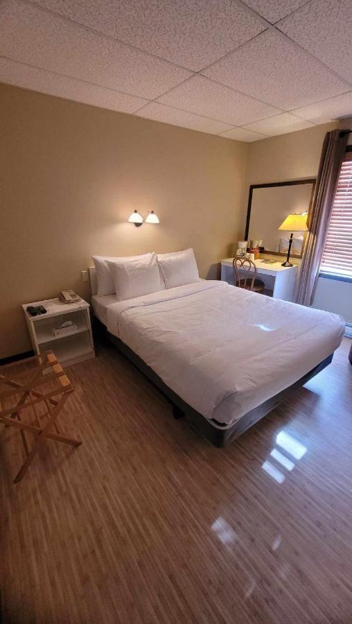 Hotel Aquamer Carleton-sur-Mer Экстерьер фото