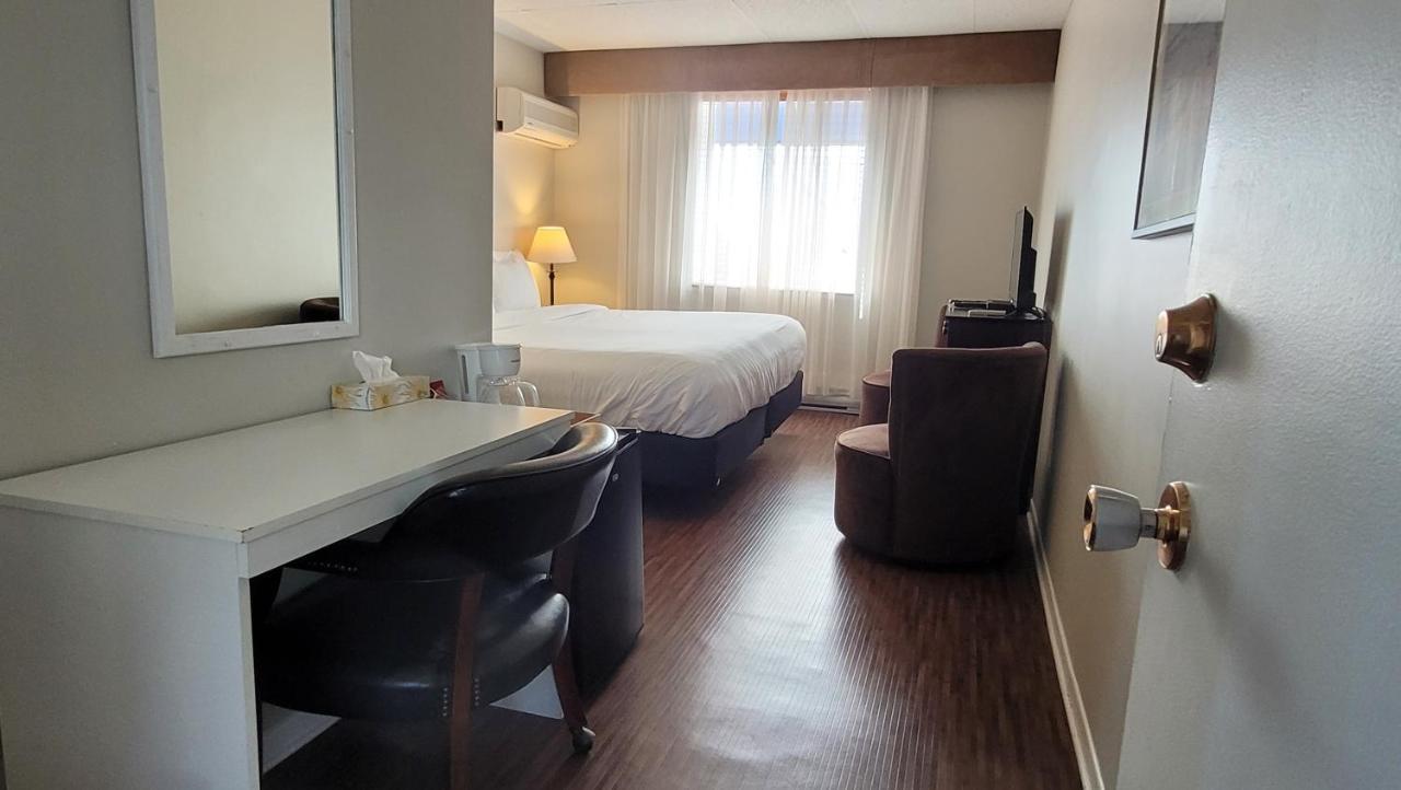 Hotel Aquamer Carleton-sur-Mer Экстерьер фото