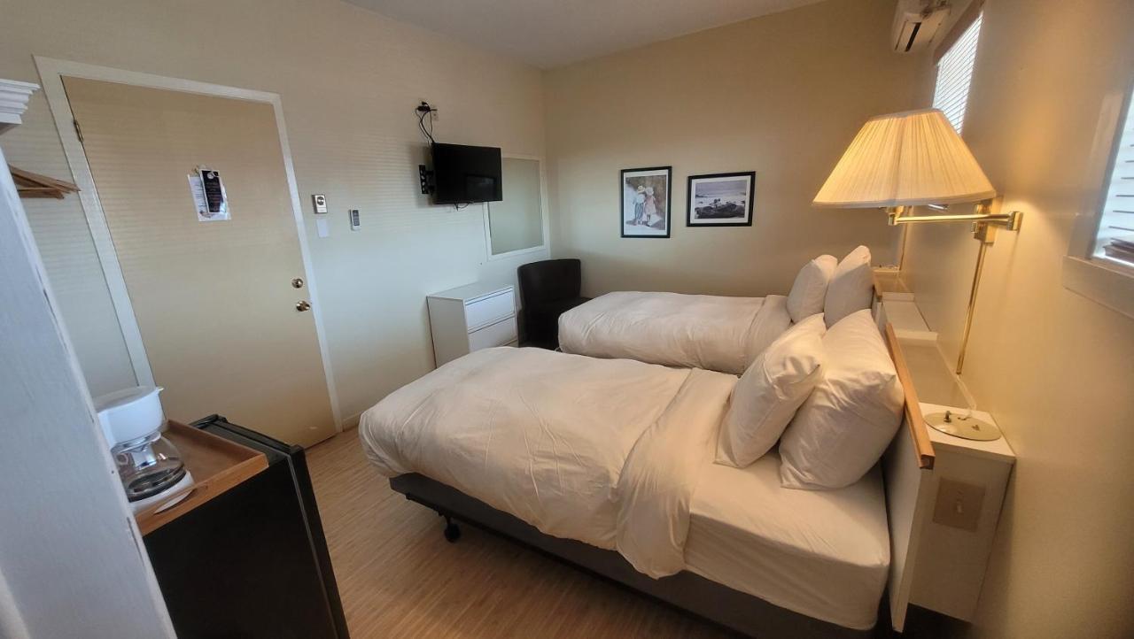 Hotel Aquamer Carleton-sur-Mer Экстерьер фото
