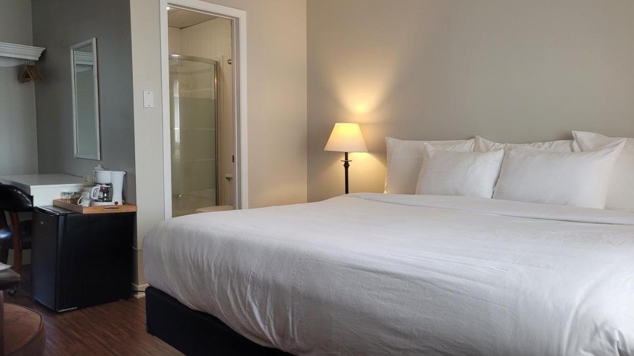 Hotel Aquamer Carleton-sur-Mer Экстерьер фото
