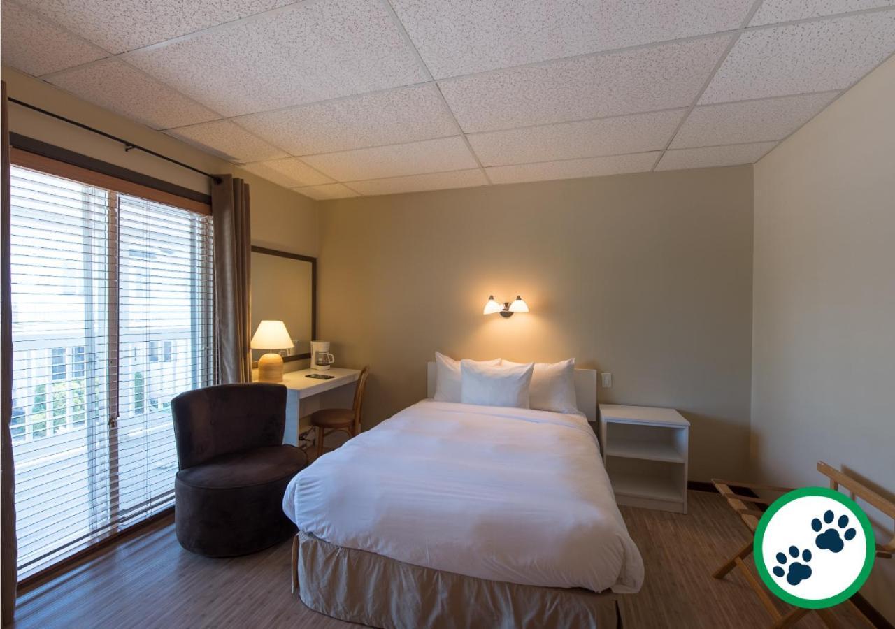 Hotel Aquamer Carleton-sur-Mer Экстерьер фото