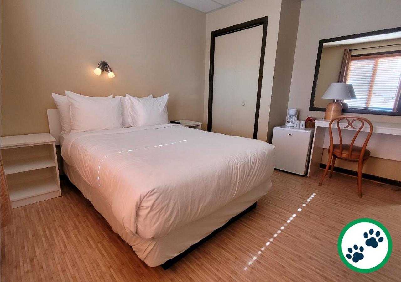Hotel Aquamer Carleton-sur-Mer Экстерьер фото